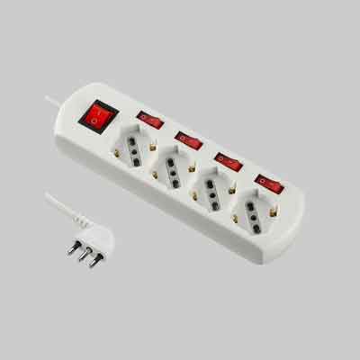 MULTIPRESA CON INTERRUTTORI INDIPENDENTI 4 posti. Prezzo per Pezzo.