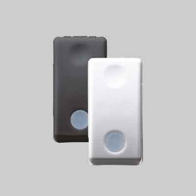 INTERRUTTORE UNIPOLARE ILLUMINABILE 'SYSTEM' 16Ax 250V - Nero. Prezzo per Pezzo.