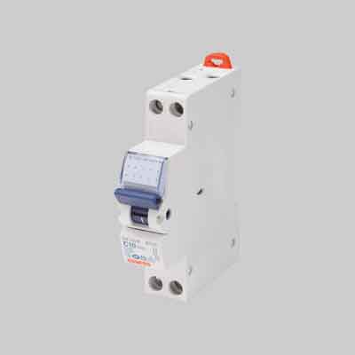 INTERRUTTORE MAGNETOTERMICO COMPATTO 'GEWISS' 1P+N C.Nominale 25A. Prezzo per Pezzo.