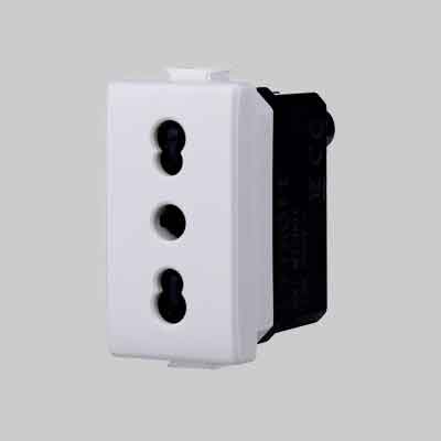 PRESA BIVALENTE 'SOLAR' 10/16A 250V - 2P+T. Prezzo per Pezzo.