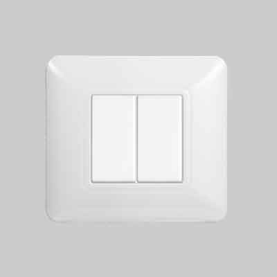 PLACCA COPRINTERRUTTORI BIANCA 'SOLAR' 3 Moduli. Prezzo per Pezzo.