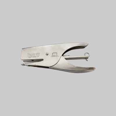 CUCITRICE A PINZA 'S51'. Prezzo per Pezzo.