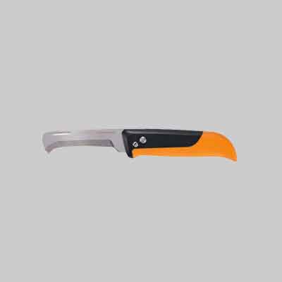 COLTELLO A SERRAMANICO 'X-SERIES K80' FISKARS cm 18. Prezzo per Pezzo.