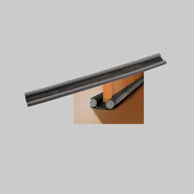 PARASPIFFERI SOTTOPORTA DOPPIA PROTEZIONE IDEAL STAR cm 95x25 mm - Col. Marrone. Prezzo per Pezzo.