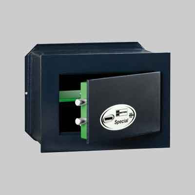CASSAFORTE CON CHIAVE 'SPECIAL' MOTTURA 170x265x200. Prezzo per Pezzo.