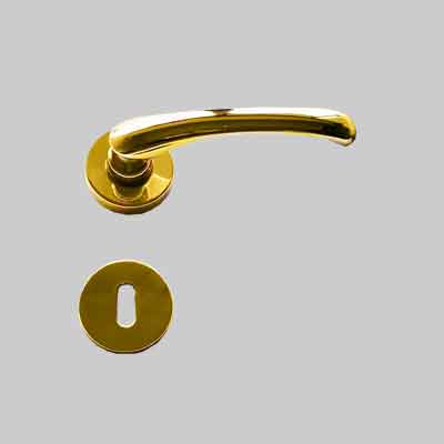 MANIGLIA 'CAPRI' CON ROSETTA E BOCCHETTA Oro lucido. Prezzo per Coppia.