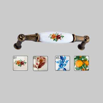 MANIGLIA PER MOBILI IN CERAMICA 'M01' Interasse 96 mm - Avorio decoro 01. Prezzo per Pezzo.