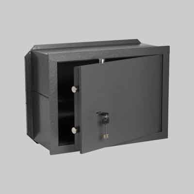 CASSAFORTE CON CHIAVE ART. 82010 CISA mm 360x200x240h, 2 Cat. Orizz. - 1 ripiano. Prezzo per Pezzo.