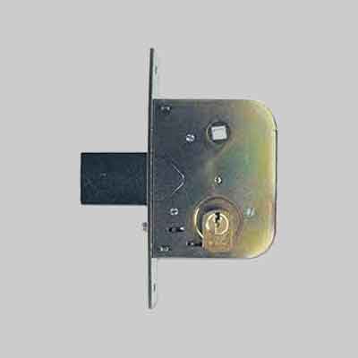 SERRATURA AD INFILARE PER CANCELLI ART. 604 ISEO E45 - Scatola mm 83x105. Prezzo per Pezzo.