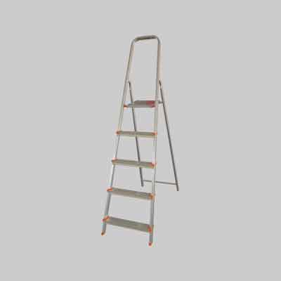 SCALA PROFESSIONALE 'STELLA' 150 KG 6 gradini. Prezzo per Pezzo.