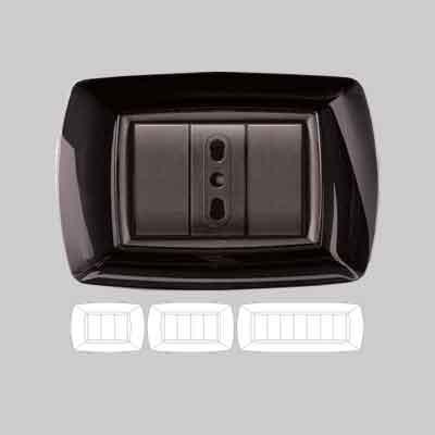 PLACCA COPRINTERRUTTORI NERA 'MYLIFE' 4 moduli. Prezzo per Pezzo.