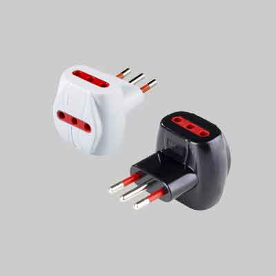 ADATTATORE TRIPLO 10A ROSI 2P+T - prese 10A 2P+T, Col. Bianco. Prezzo per Pezzo.