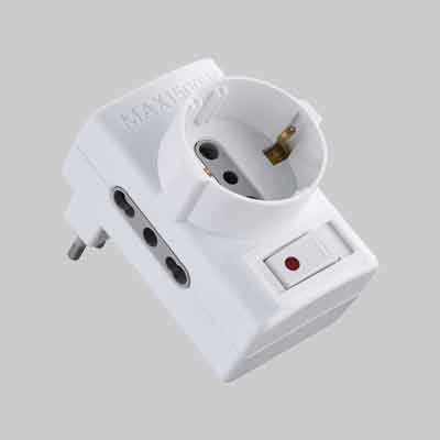 ADATTATORE TRIPLO C/INTERRUTTORE SOVRACCARICO 16A 2P+T - presa 10/16A 2P+T - Col. Bianco. Prezzo per Pezzo.