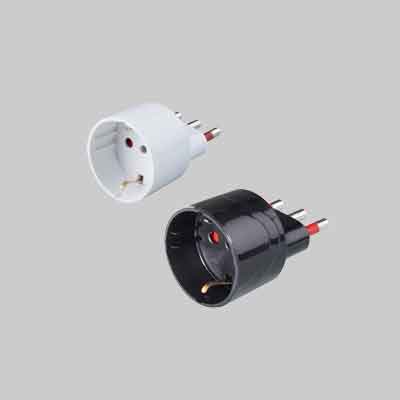 ADATTATORE SEMPLICE 'SCHUKO' 16A ROSI 2P+T - prese 10A 2P+T, Col. Bianco. Prezzo per Pezzo.