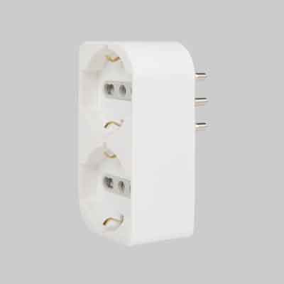 ADATTATORE SCHUKO DOPPIO SALVASPAZIO 16A 2P+T - presa 16A 2P+T - Col. Bianco. Prezzo per Pezzo.