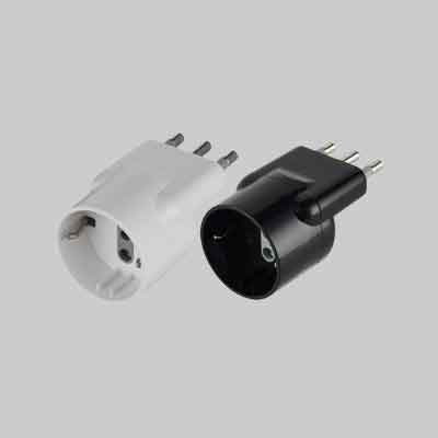 ADATTATORE DISASSATA 'SHUKO' 16A 2P+T - presa 10A 2P+T, Col. Bianco. Prezzo per Pezzo.