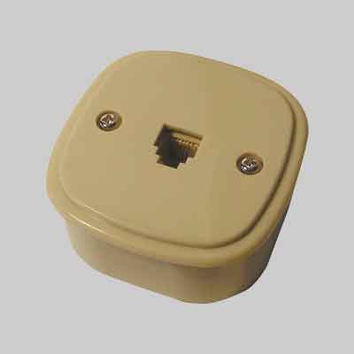 PRESA TELEFONICA DA PARETE MODULARE plug 6/4 c. Prezzo per Pezzo.