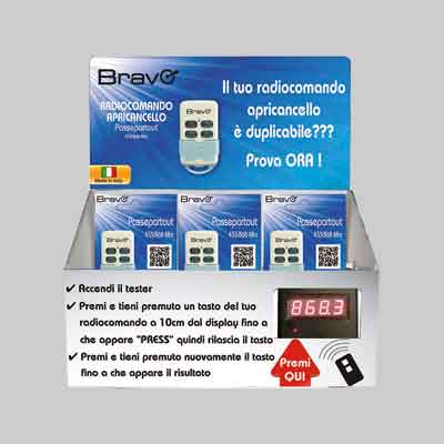 ESPOSITORE RADIOCOMANDI 'PASSEPARTOUT' CON TESTER 22 pezzi. Prezzo per Confezione.