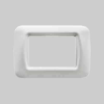 PLACCA COPRINTERRUTTORI BIANCO NUVOLA 'SYSTEM' 3 posto. Prezzo per Pezzo.