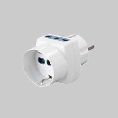 ADATTATORE TRIPLO BIVALENTE PRESA SCHUKO IDEAL STAR Spina schuko - 1 Presa schuko+2 Prese 10/16A. Prezzo per Pezzo.