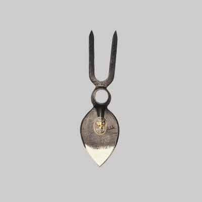 ZAPPETTA A CUORE CON BIDENTE ANGELO B. 400 gr. Prezzo per Pezzo.