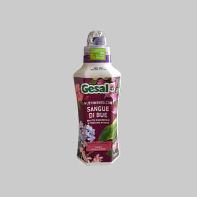 CONCIME LIQUIDO 'SANGUE DI BUE' ml 750. Prezzo per Pezzo.