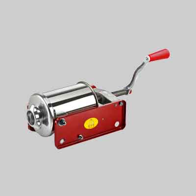 INSACCATRICE MANUALE 'MINNIE' TRE SPADE kg 3. Prezzo per Pezzo.