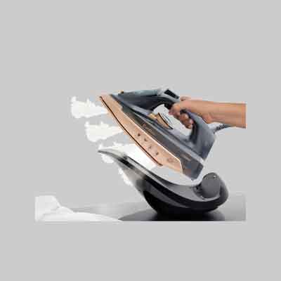 FERRO DA STIRO 2 IN 1 CORDLESS 'DB8030' 2200 Watt. Prezzo per Pezzo.